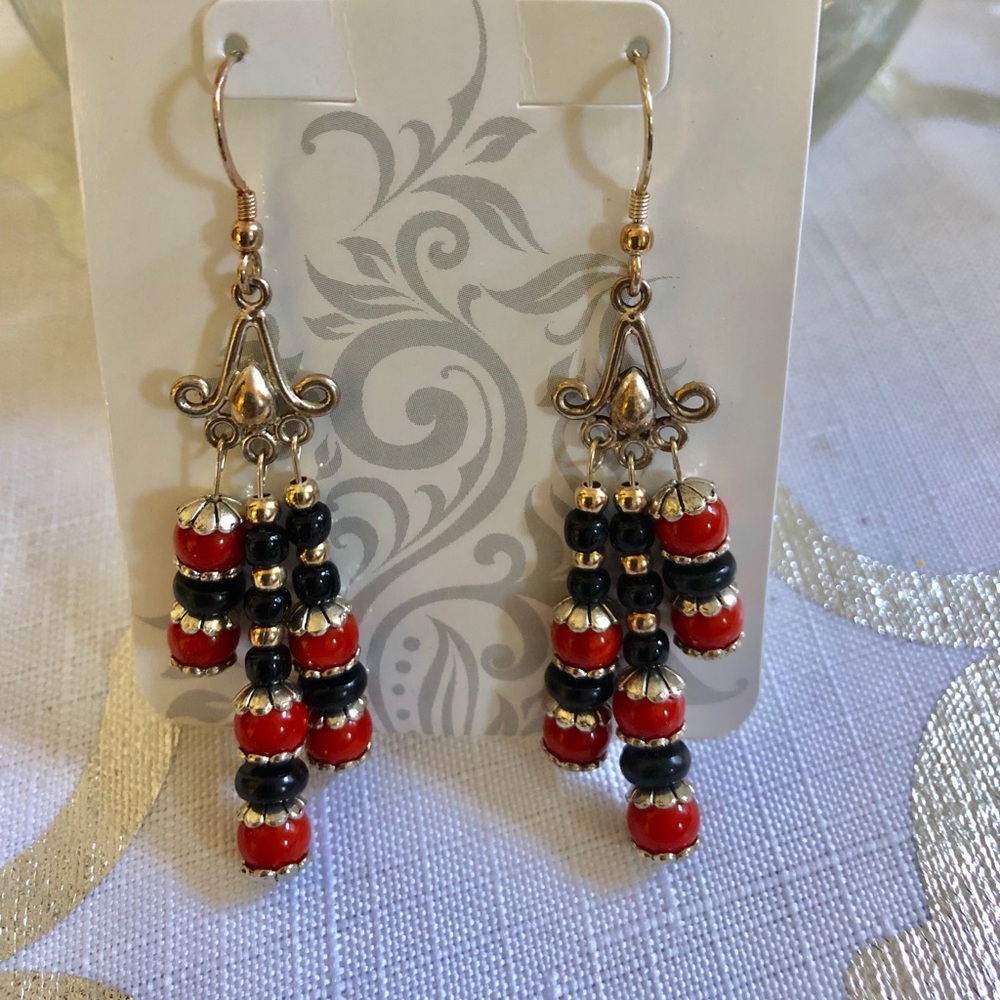 Genuine Sterling Silver w/ coral/jet stone